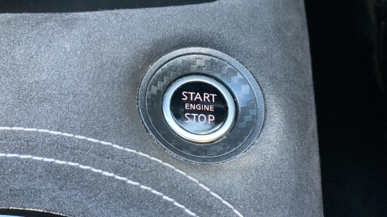 Nissan Juke 1.0 DiG-T Tekna+ 5dr Petrol Hatchback